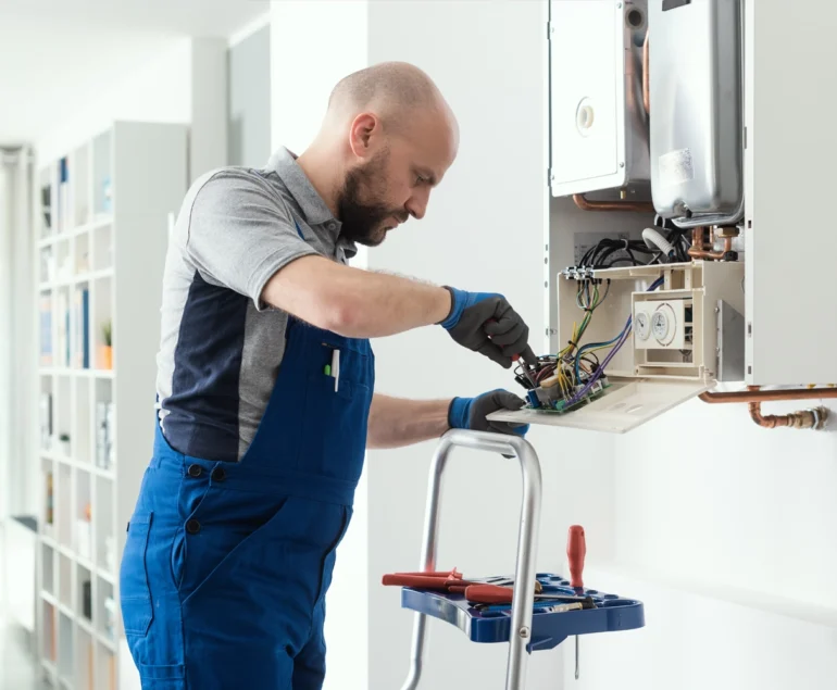 ¿Cuando-cambiar-tu-caldera-de-gas-Senales-claras-y-ahorro-real-en-la-Comunidad-de-Madrid-770x635 Las Rozas